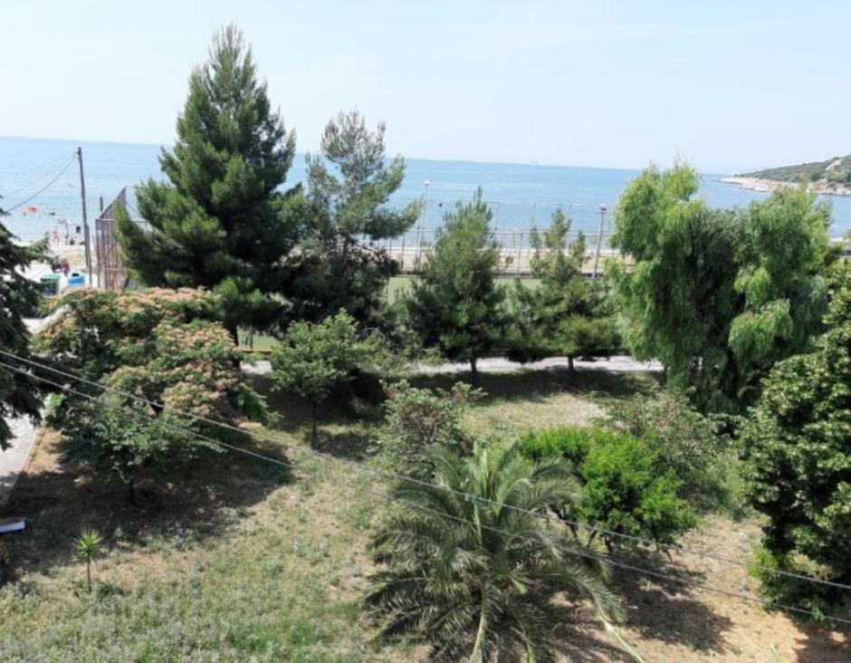 Soula'S Sunshine Green Apartment Неа Карвали Екстериор снимка